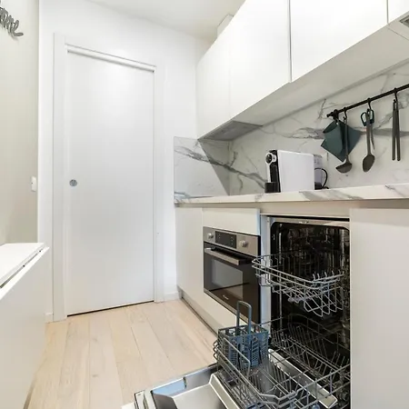 Brand New Apts Lima M1 * Milan