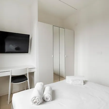 Apartment Brand New Apts Lima M1 *