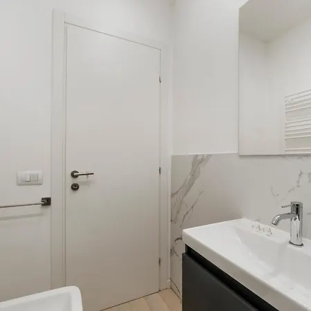 Brand New Apts Lima M1 Apartment Milan